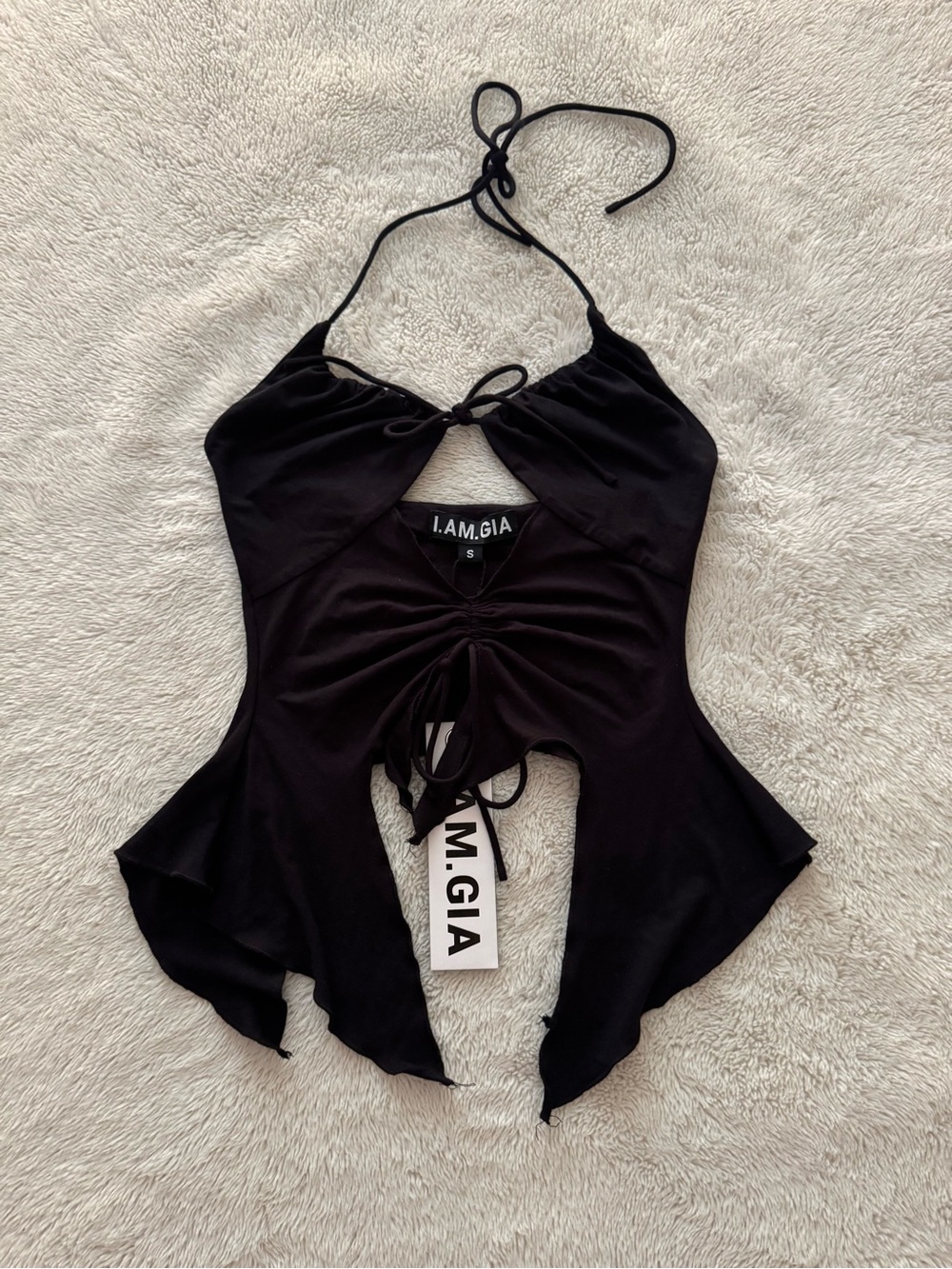 I.AM.GIA top